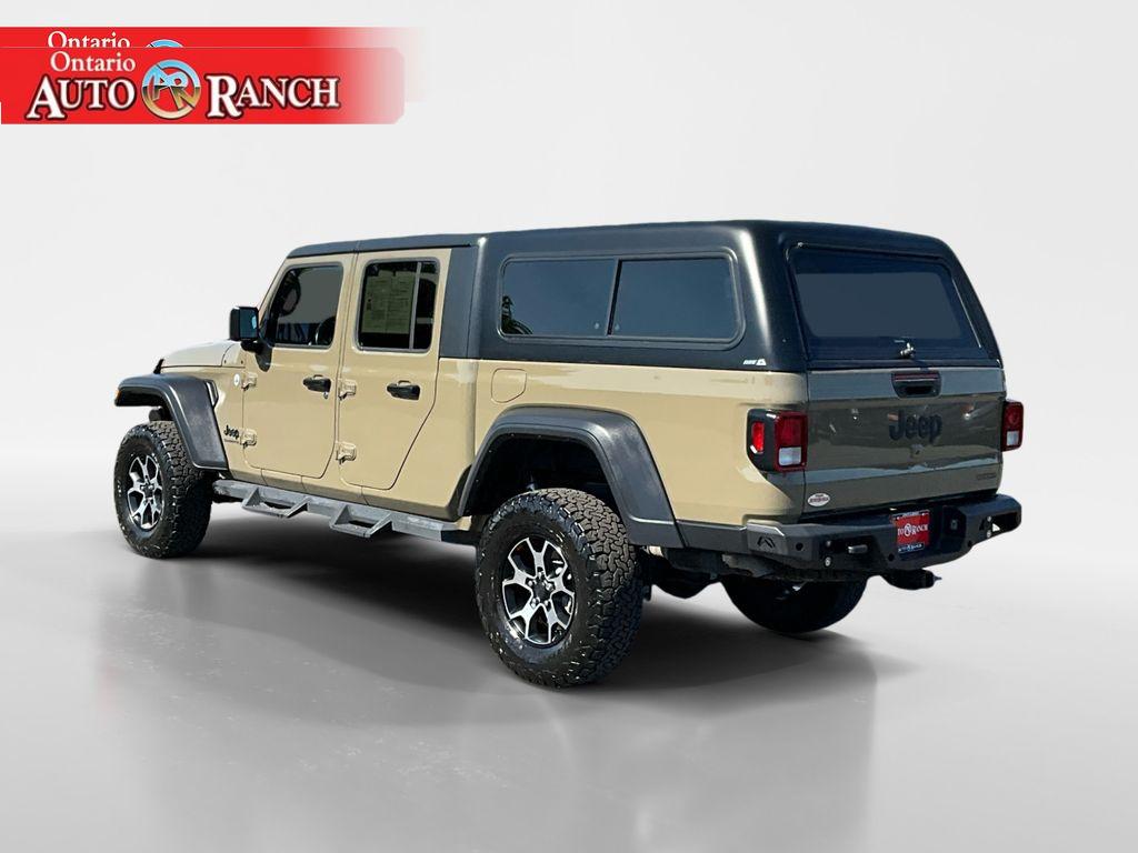 2020 Jeep Gladiator Sport S photo 2