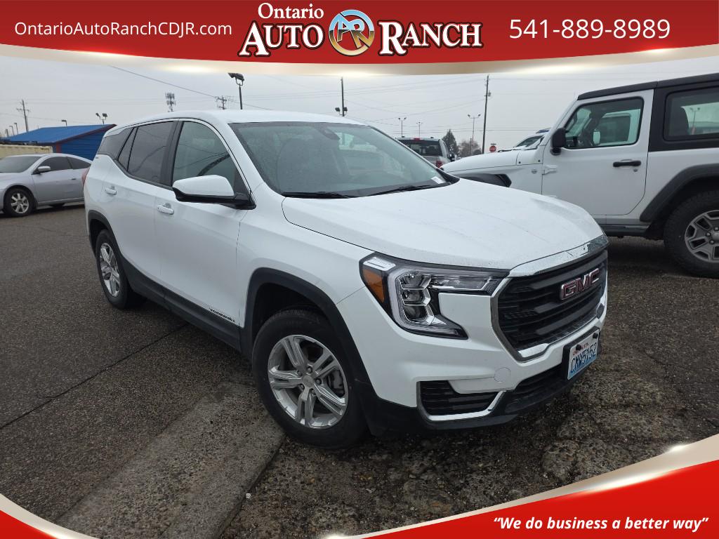 2024 GMC Terrain SLE's photo