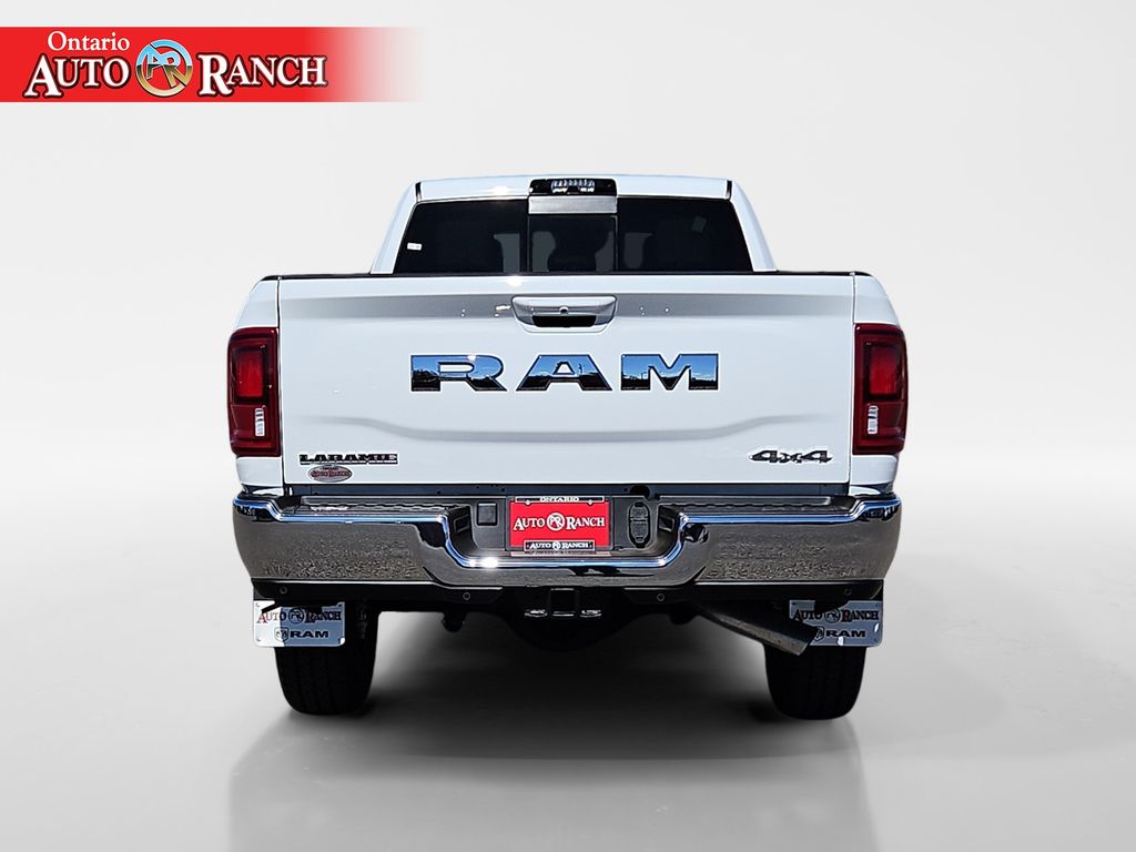 2025 Ram 3500 Laramie photo 4
