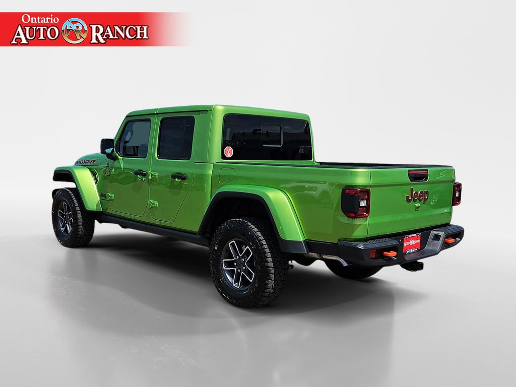 2025 Jeep Gladiator Mojave photo 3