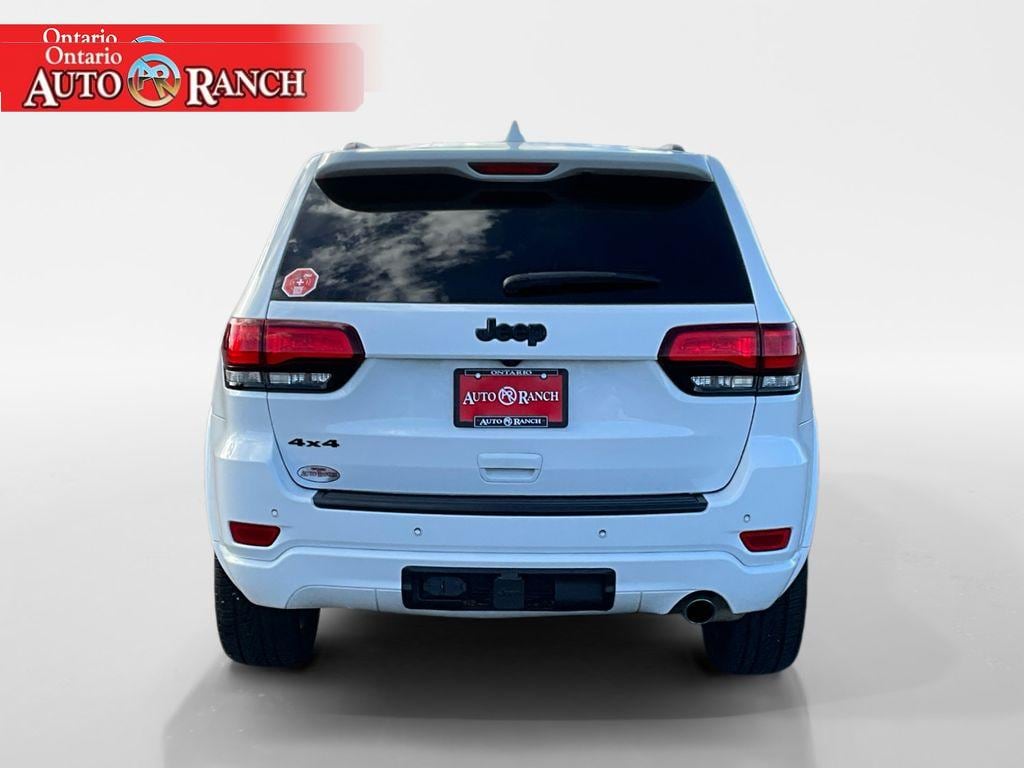 Used 2021 Jeep Grand Cherokee Laredo X Sport Utility