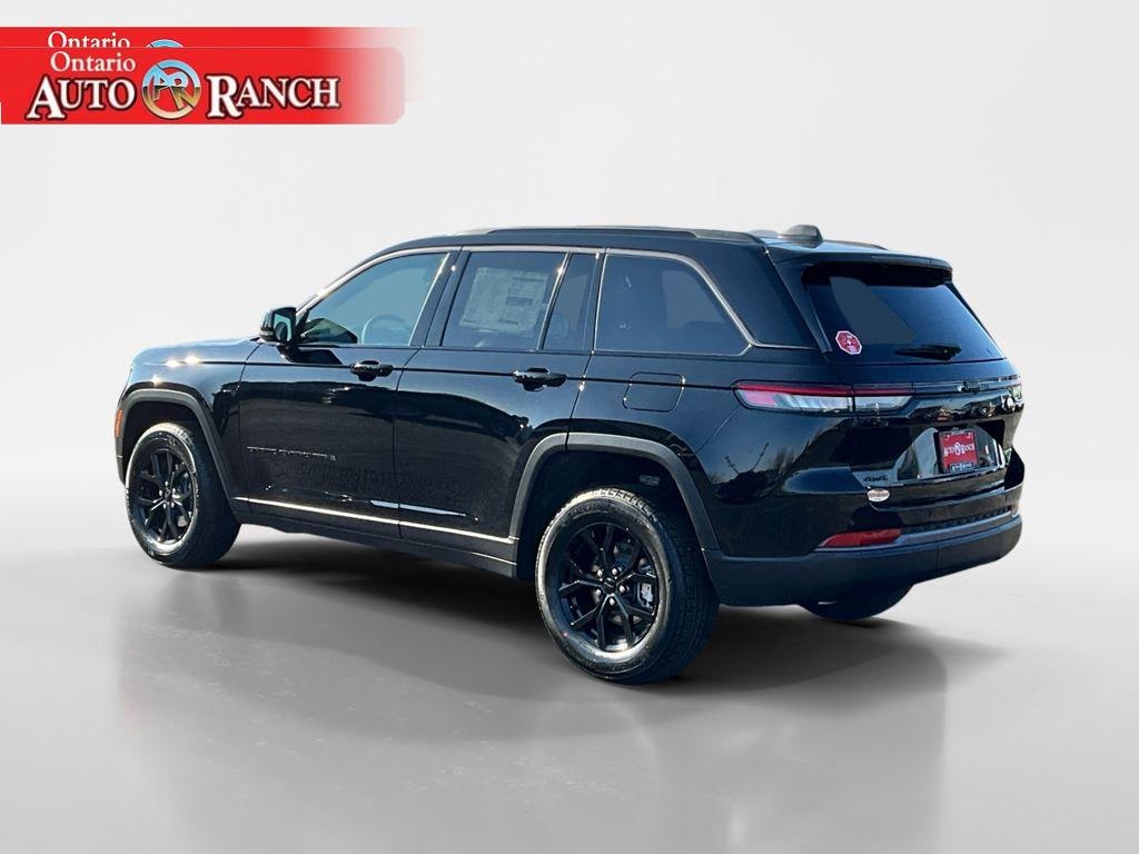 New 2026 Jeep Grand Cherokee Laredo Altitude Sport Utility