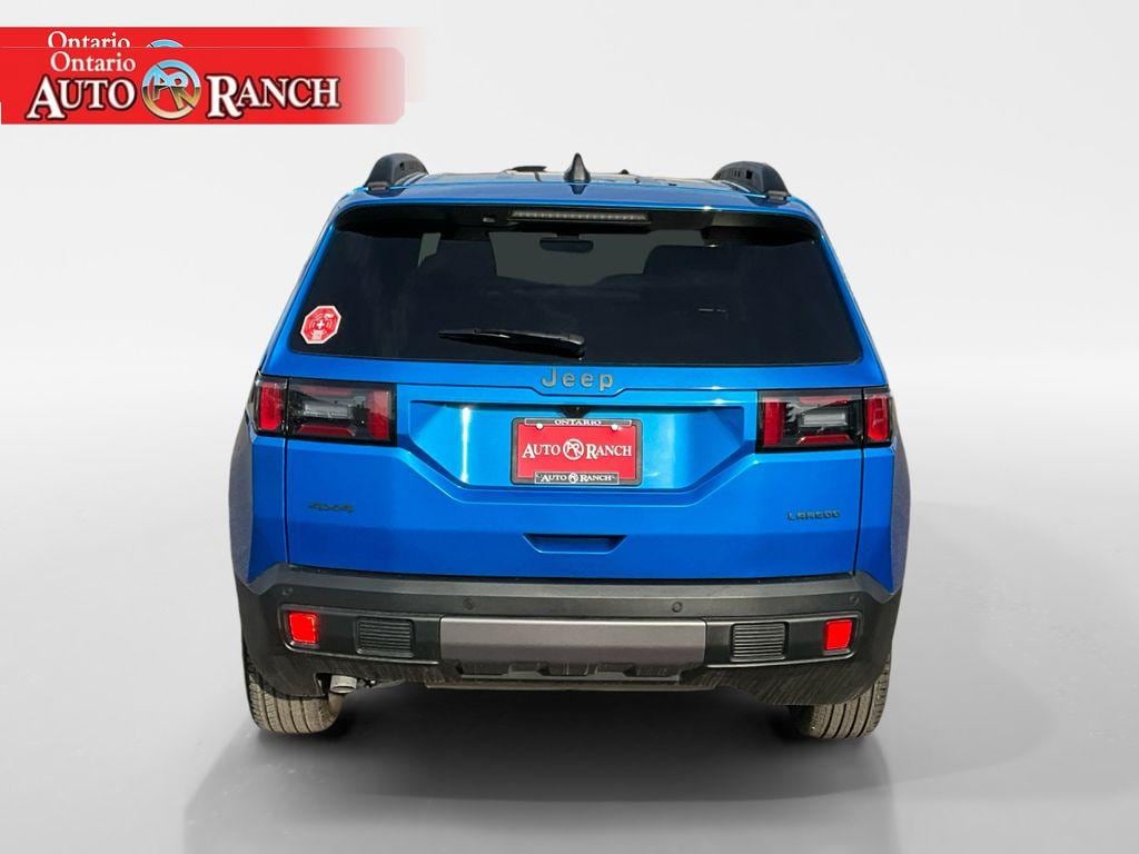 New 2026 Jeep Cherokee Laredo Sport Utility