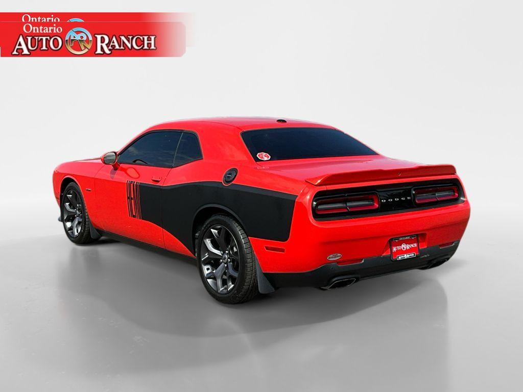 2019 Dodge Challenger R/T photo 3