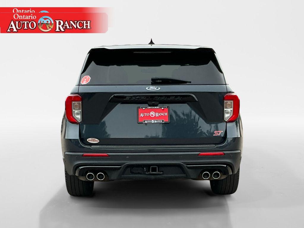 2022 Ford Explorer ST photo 3