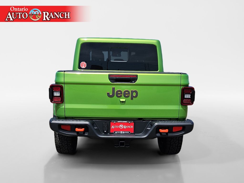 2025 Jeep Gladiator Mojave photo 4