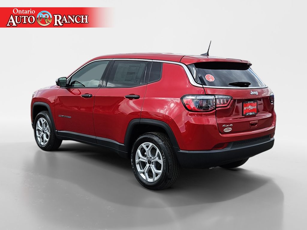 2025 Jeep Compass Sport photo 3