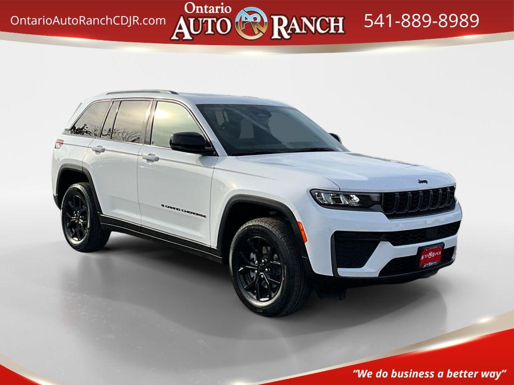 New 2026 Jeep Grand Cherokee Laredo Altitude Sport Utility