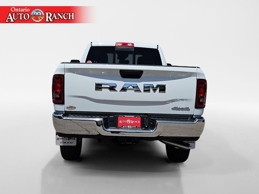 2025 Ram 3500 Tradesman photo 4