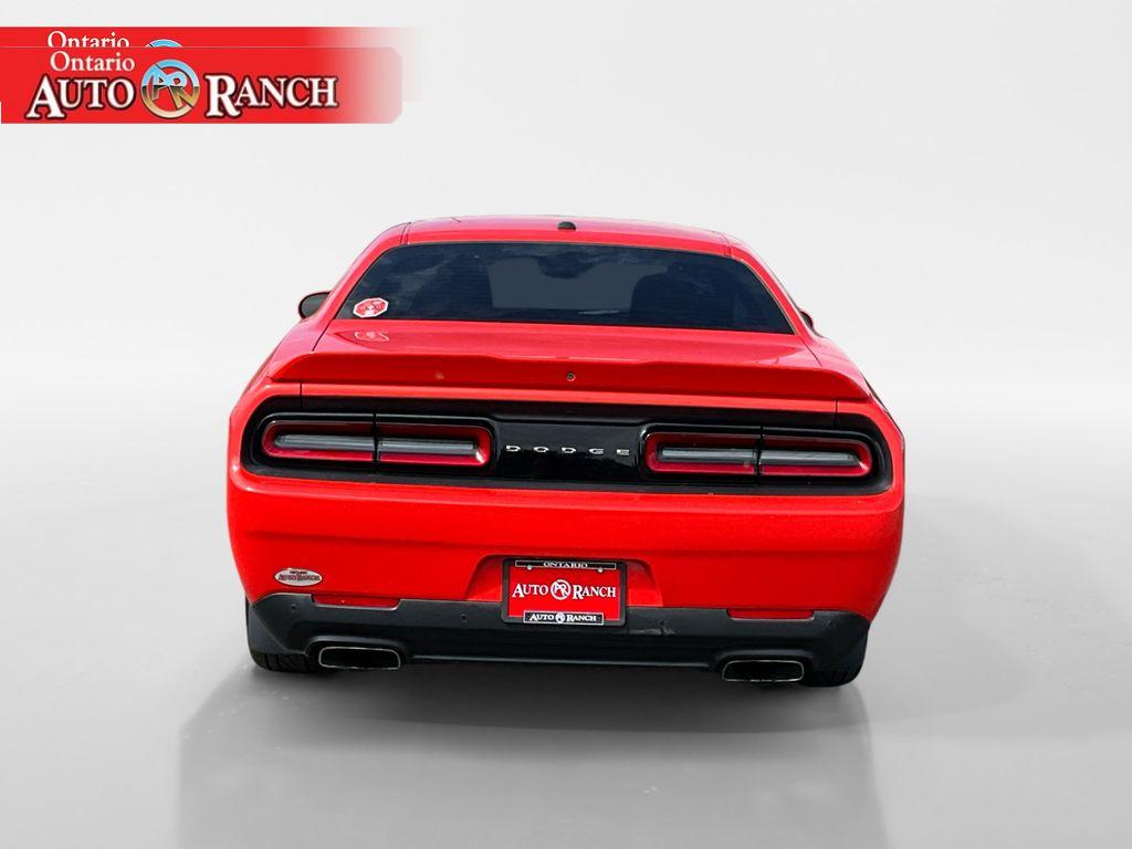 2019 Dodge Challenger R/T photo 4