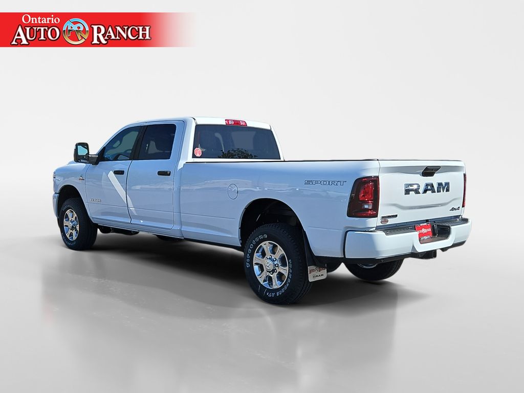 2025 Ram 3500 Big Horn photo 3