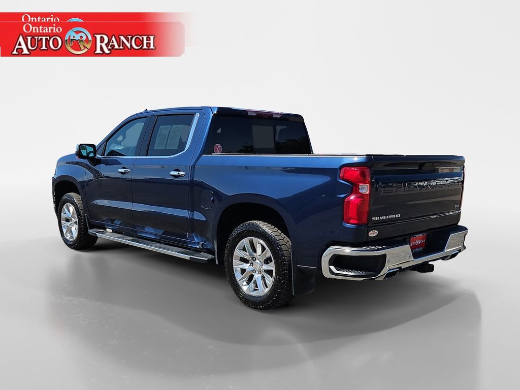 2022 Chevrolet Silverado 1500 LTZ photo 3