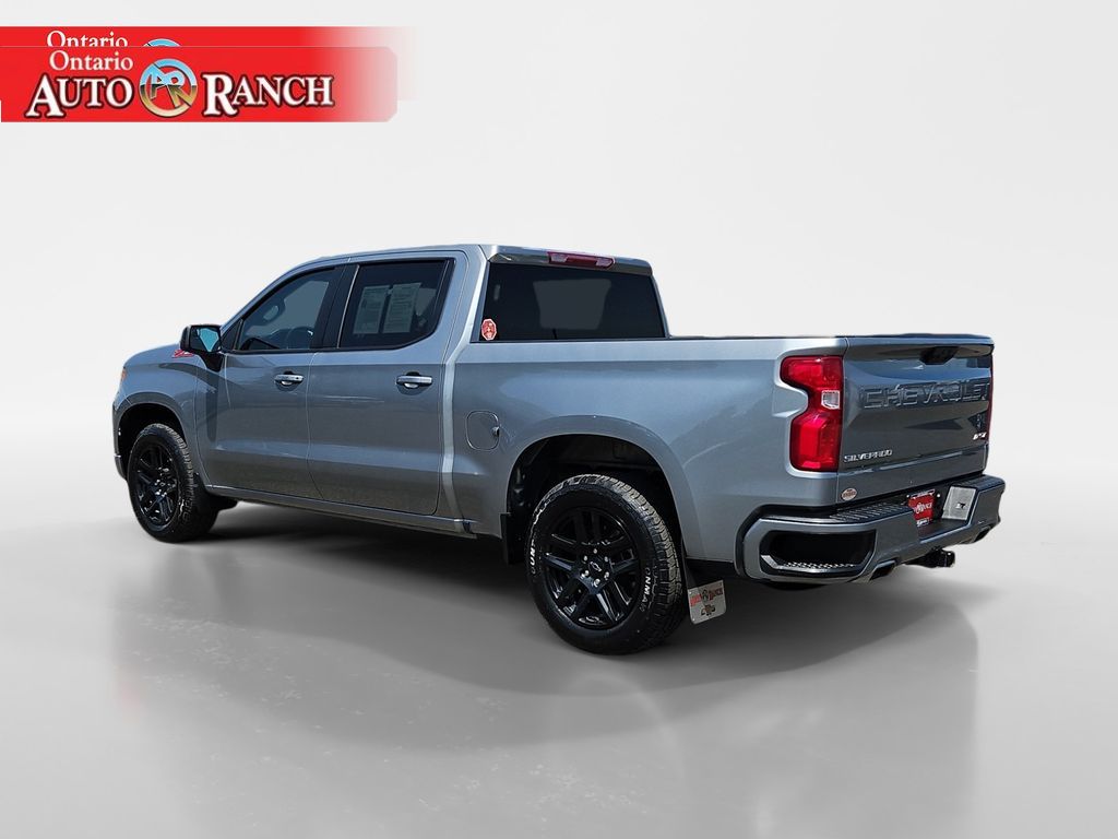 2023 Chevrolet Silverado 1500 RST photo 3
