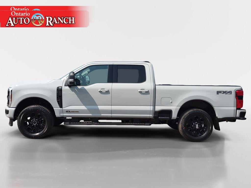 2025 Ford F-250 XLT photo 2