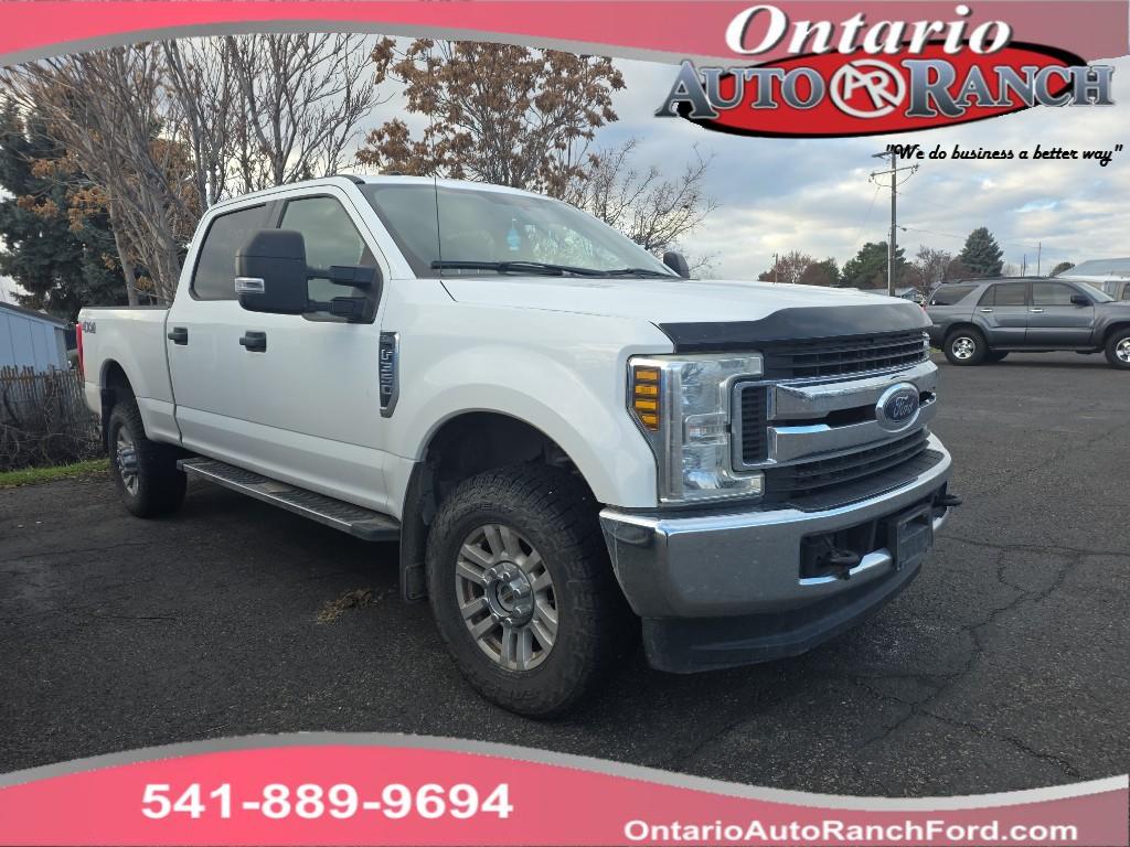 2018 Ford F-350 Super Duty XLT's photo