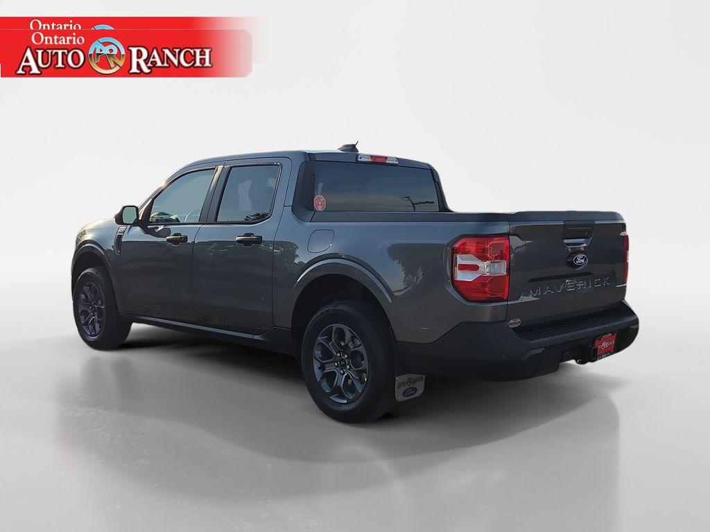 2025 Ford Maverick XLT photo 2