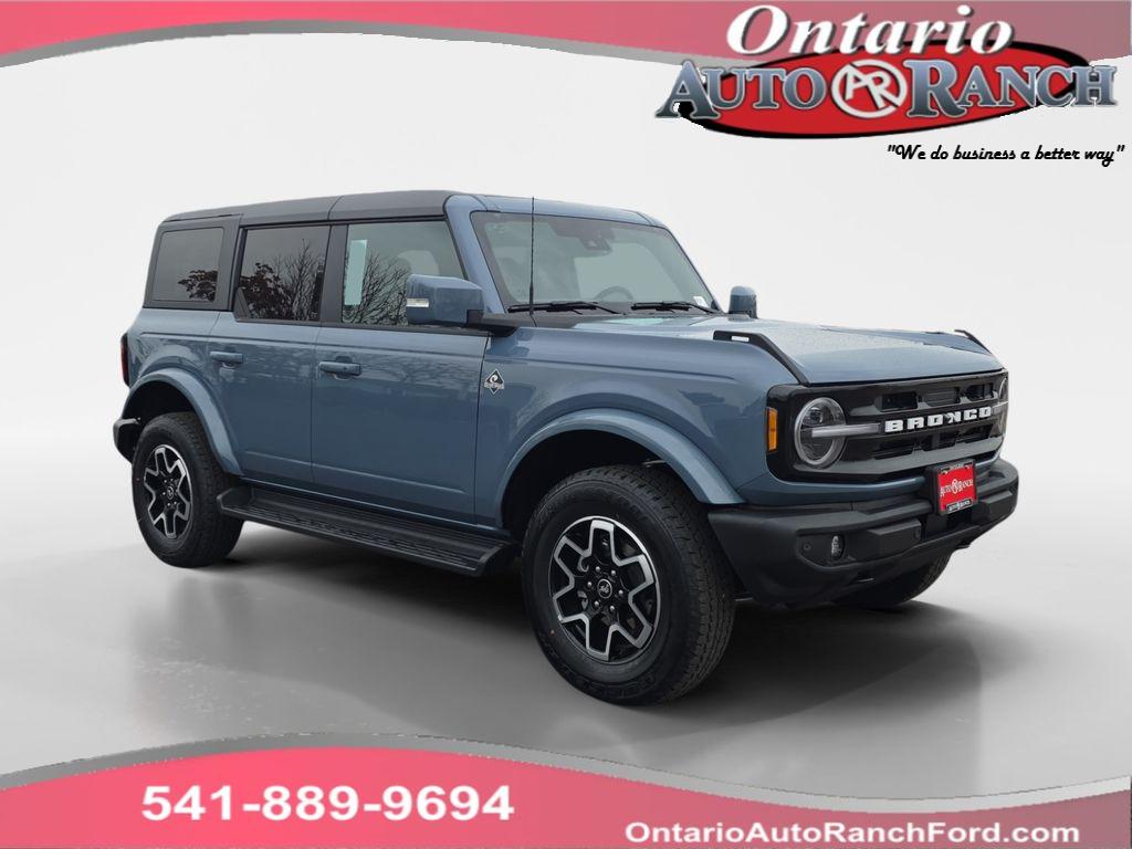 2025 Ford Bronco 4-Door Outer Banks's photo