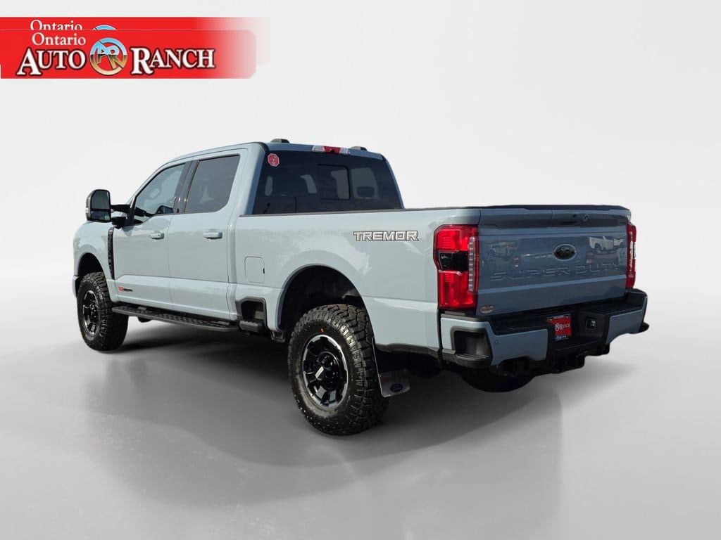 New 2026 Ford F-350 Lariat Crew Cab