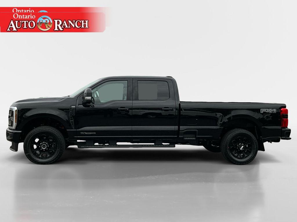 2026 Ford F-350 Lariat photo 2