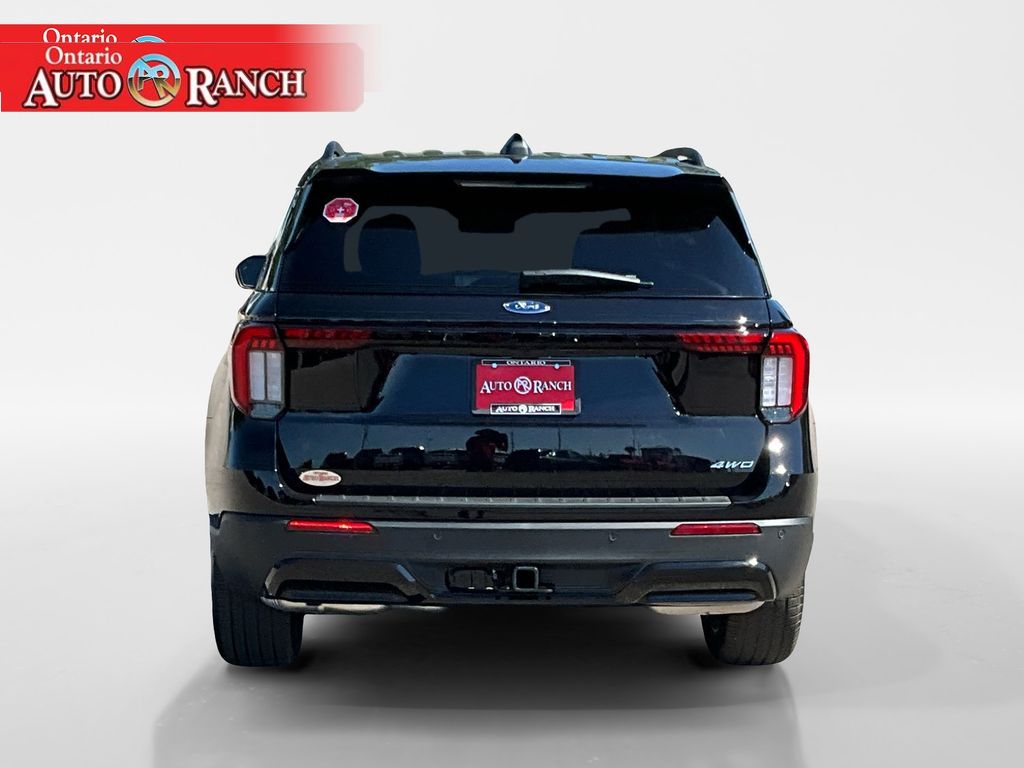 2025 Ford Explorer ST-Line photo 3