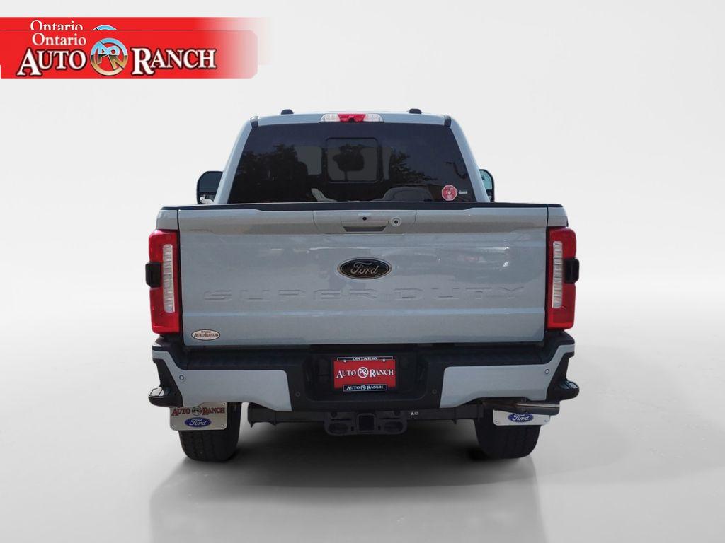 2025 Ford F-250 XLT photo 4