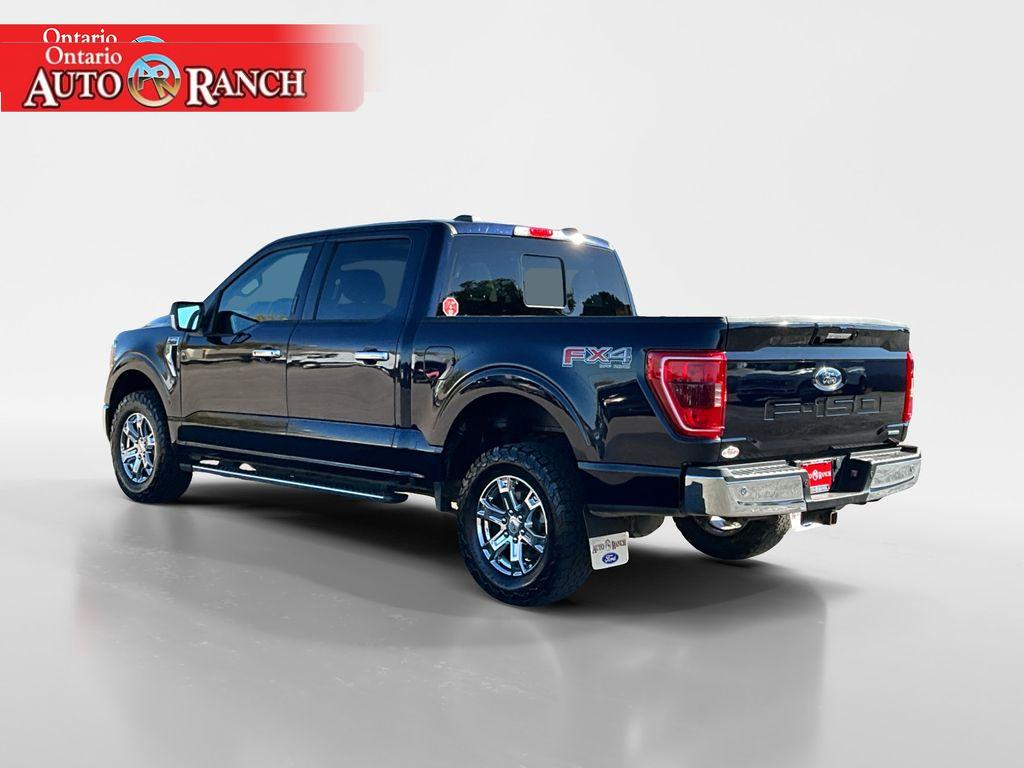 2021 Ford F-150 XLT photo 3