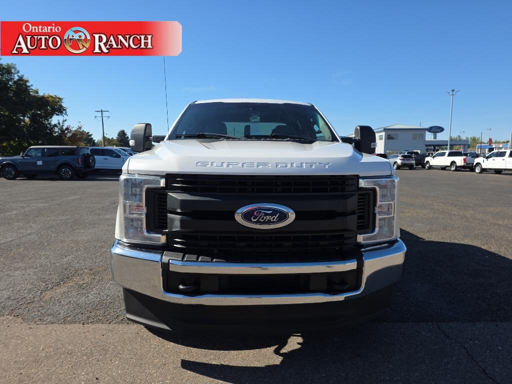 2019 Ford F-350 XL photo 2