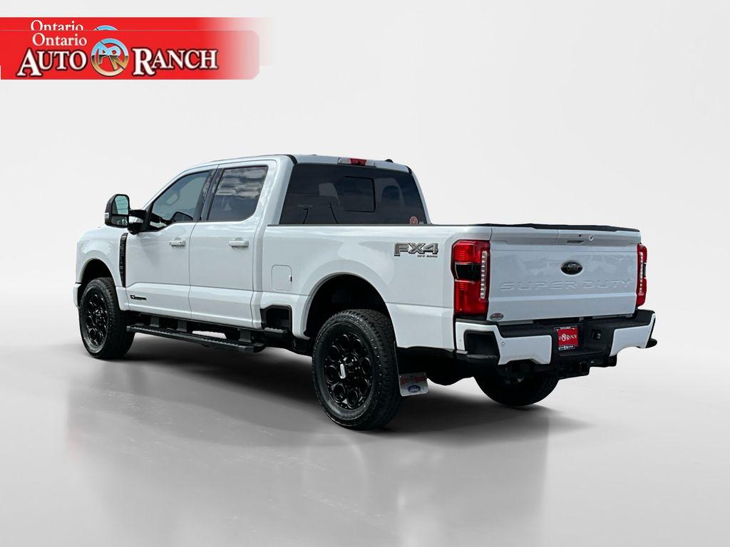 2026 Ford F-250 Lariat photo 3