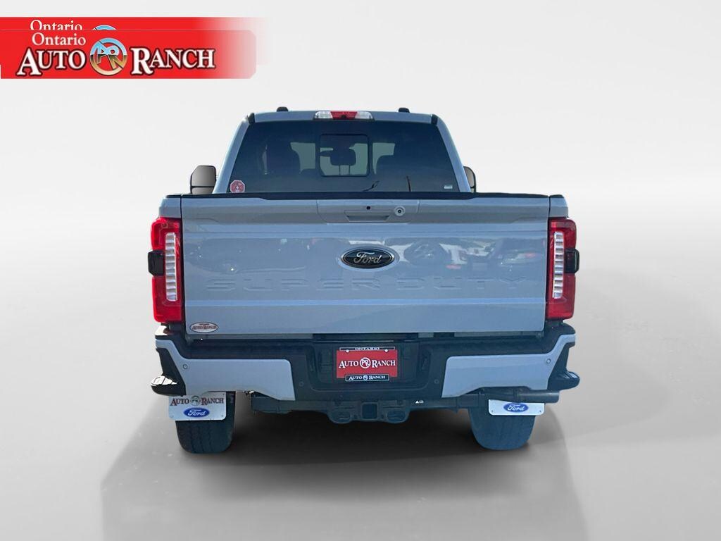 New 2026 Ford F-350 Lariat Crew Cab