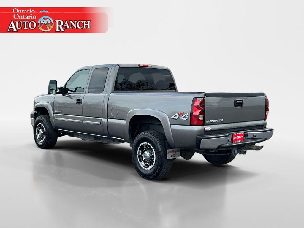 Used 2007 Chevrolet Silverado 2500HD Classic Truck Extended Cab