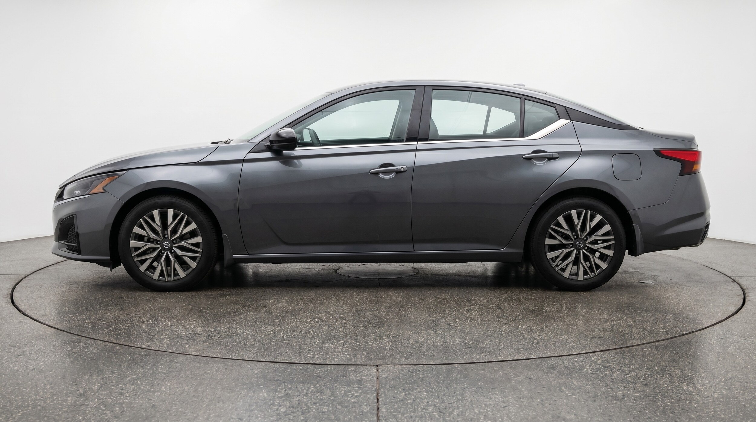 Thumbnail: 2025 Nissan Altima - 4