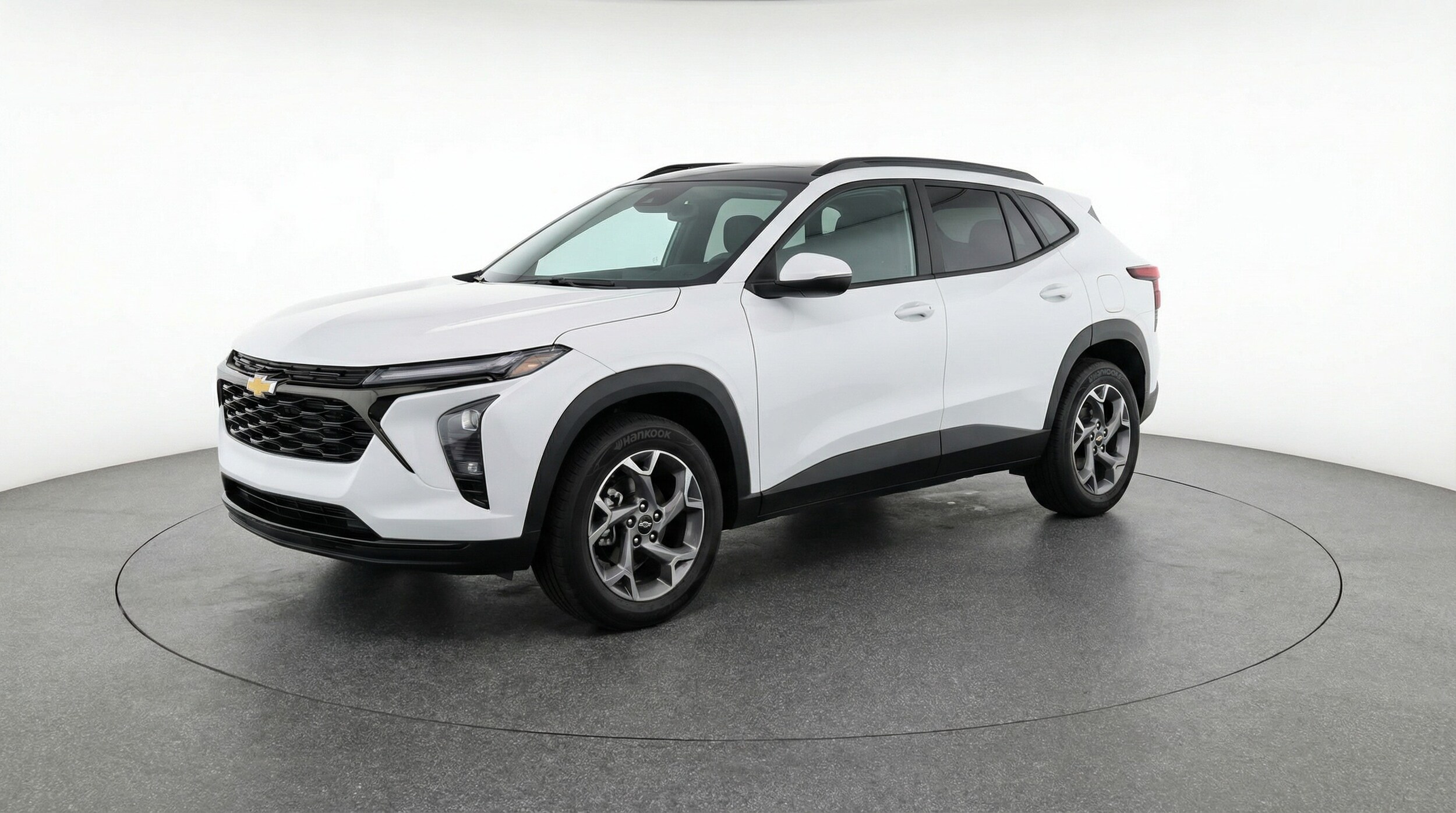 Thumbnail: 2025 Chevrolet Trax - 3