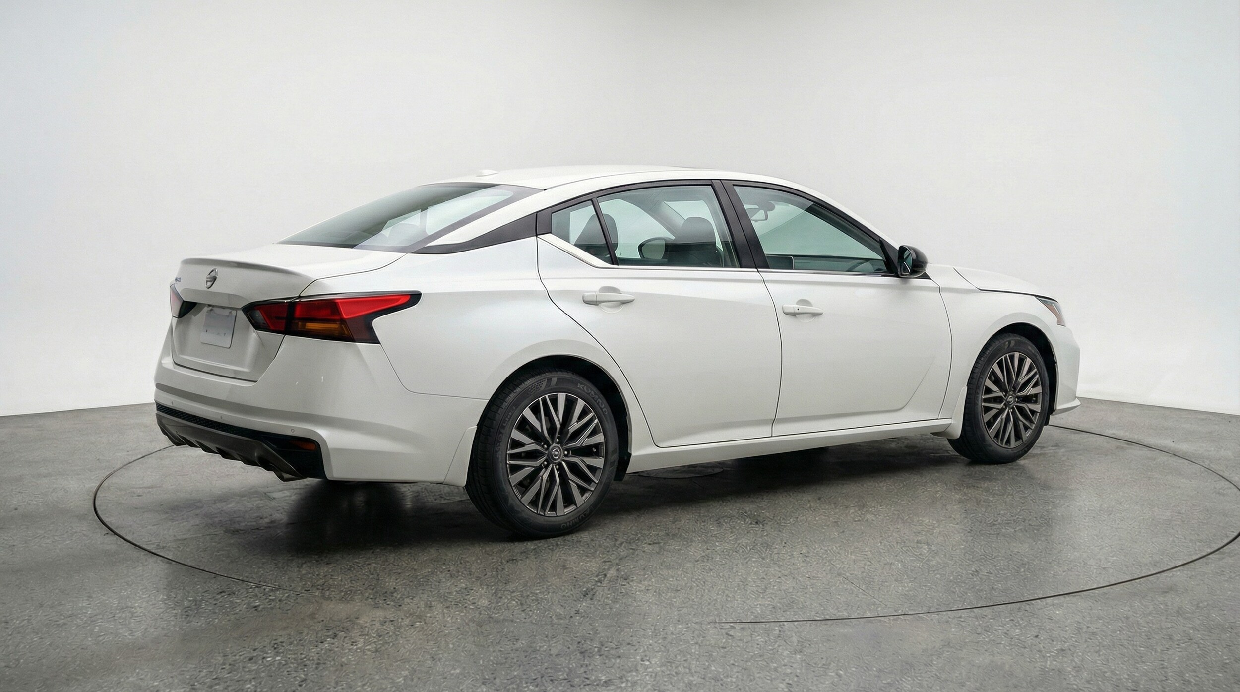 Thumbnail: 2025 Nissan Altima - 7