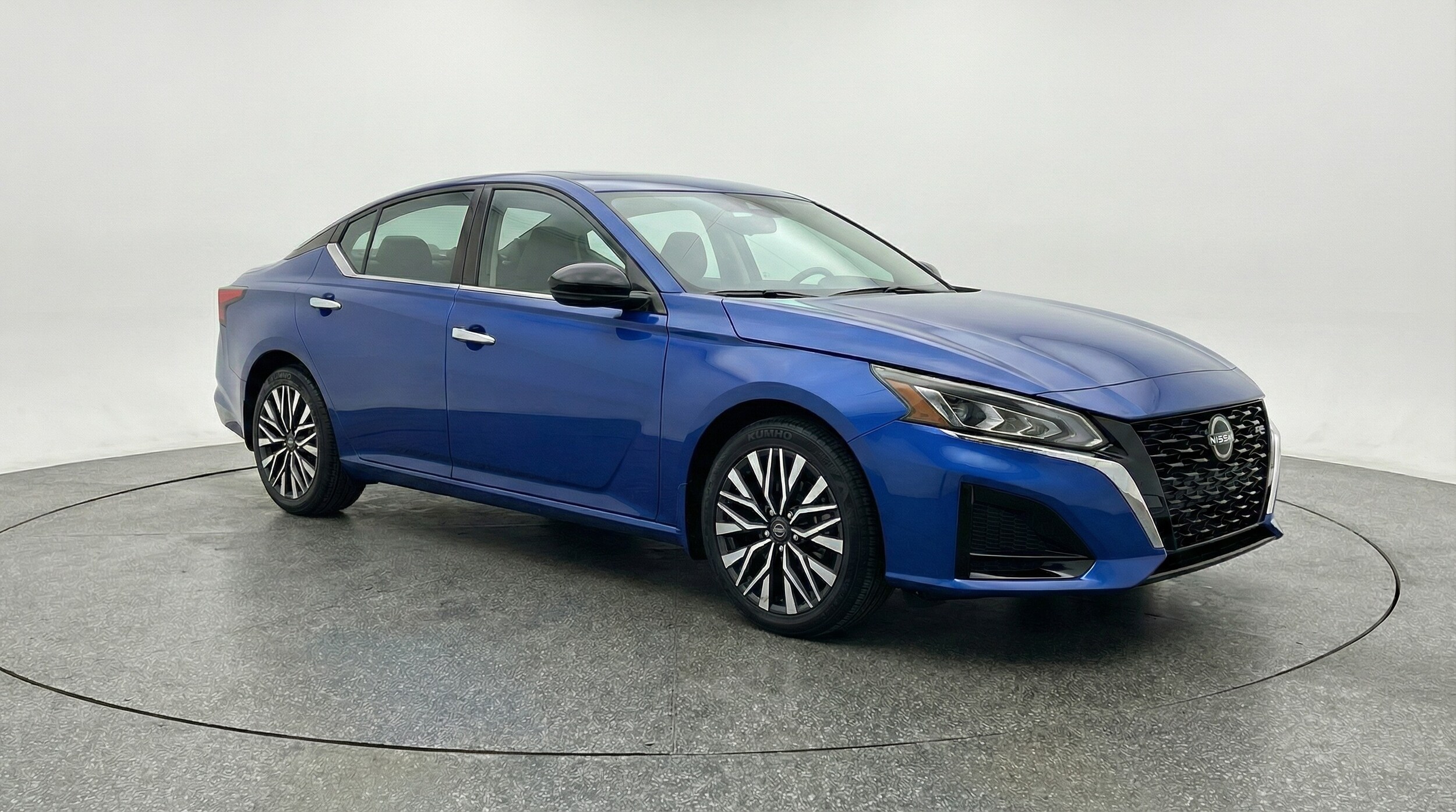 Thumbnail: 2025 Nissan Altima - 1