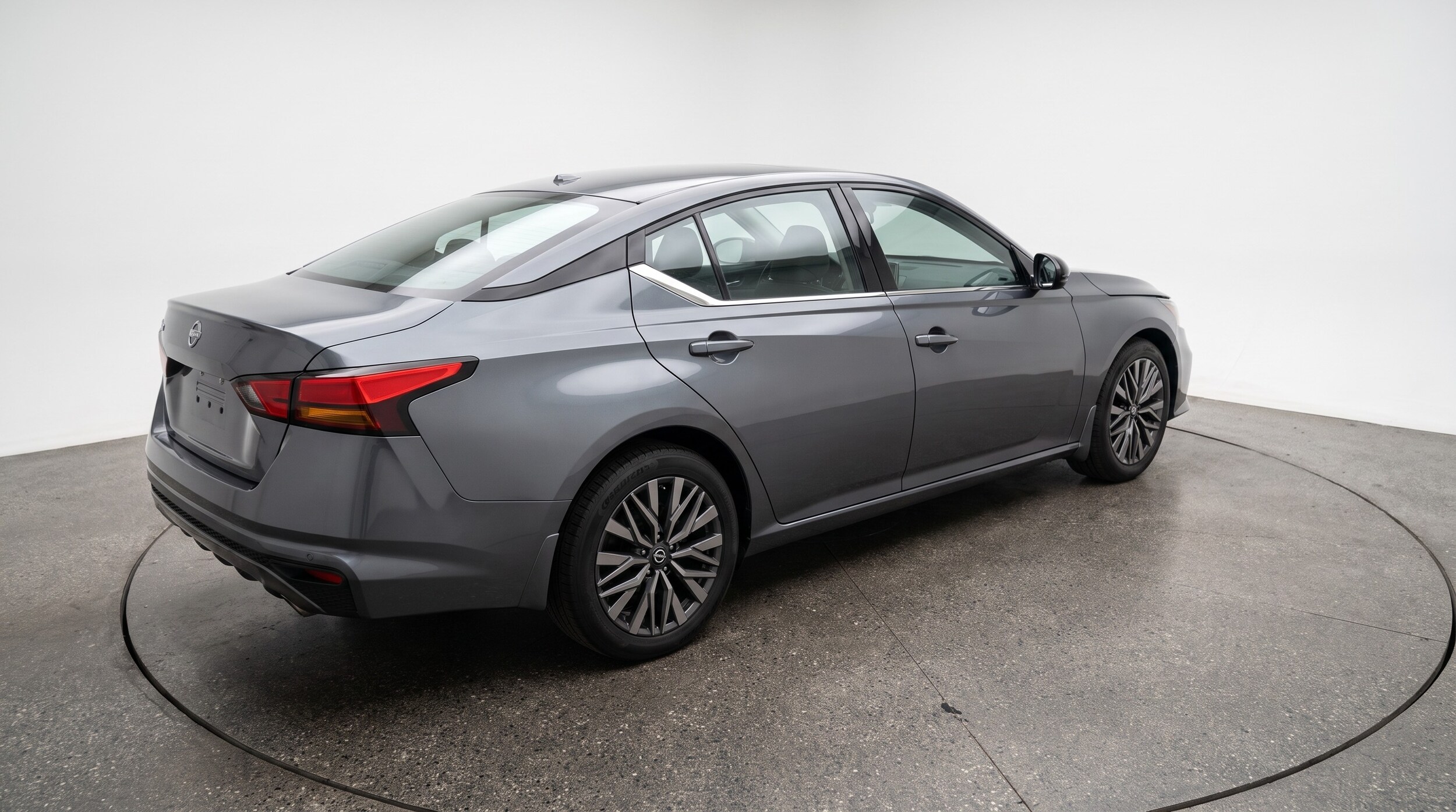 Thumbnail: 2025 Nissan Altima - 7