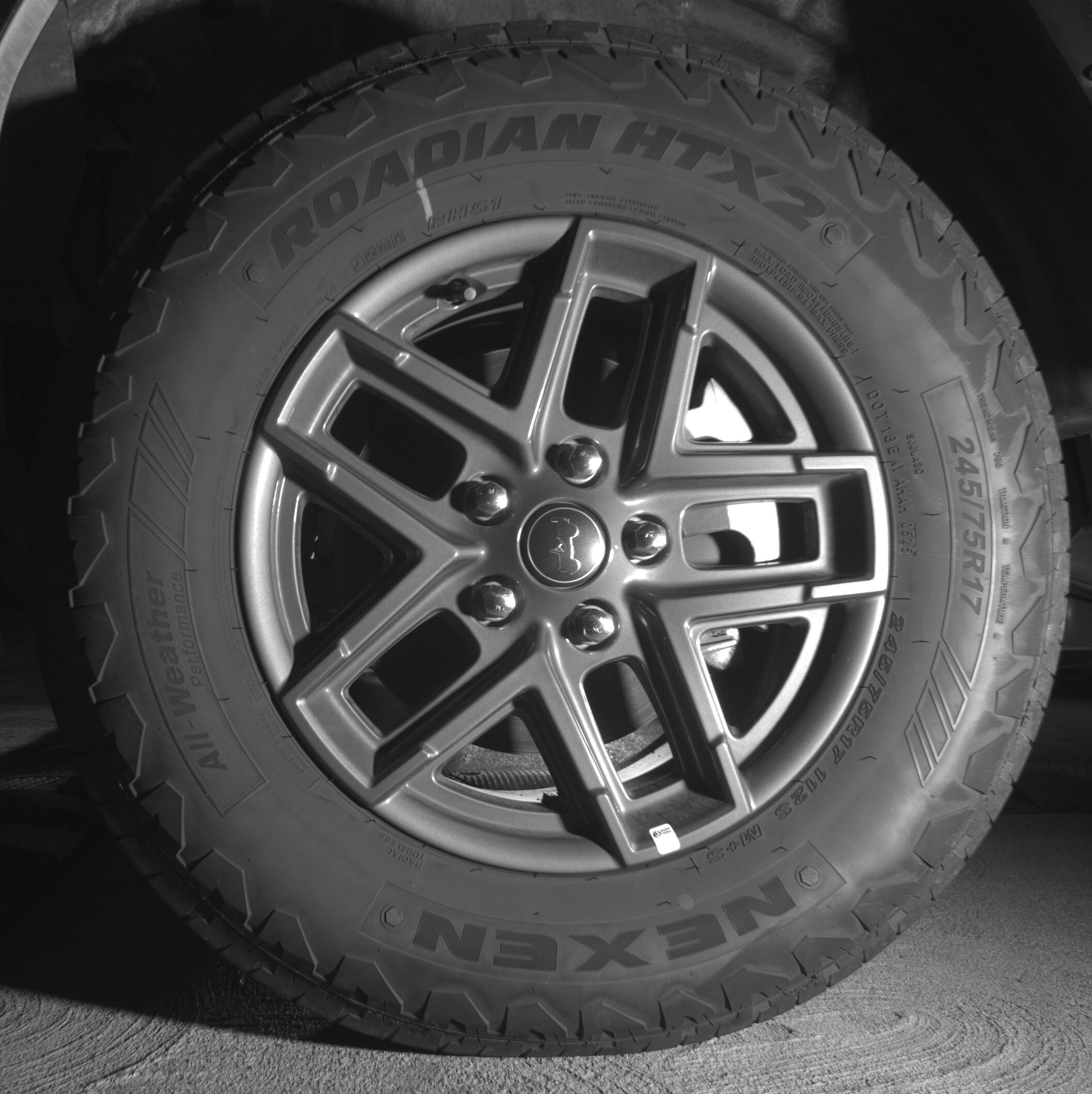 Thumbnail: 2025 Jeep Wrangler - 9