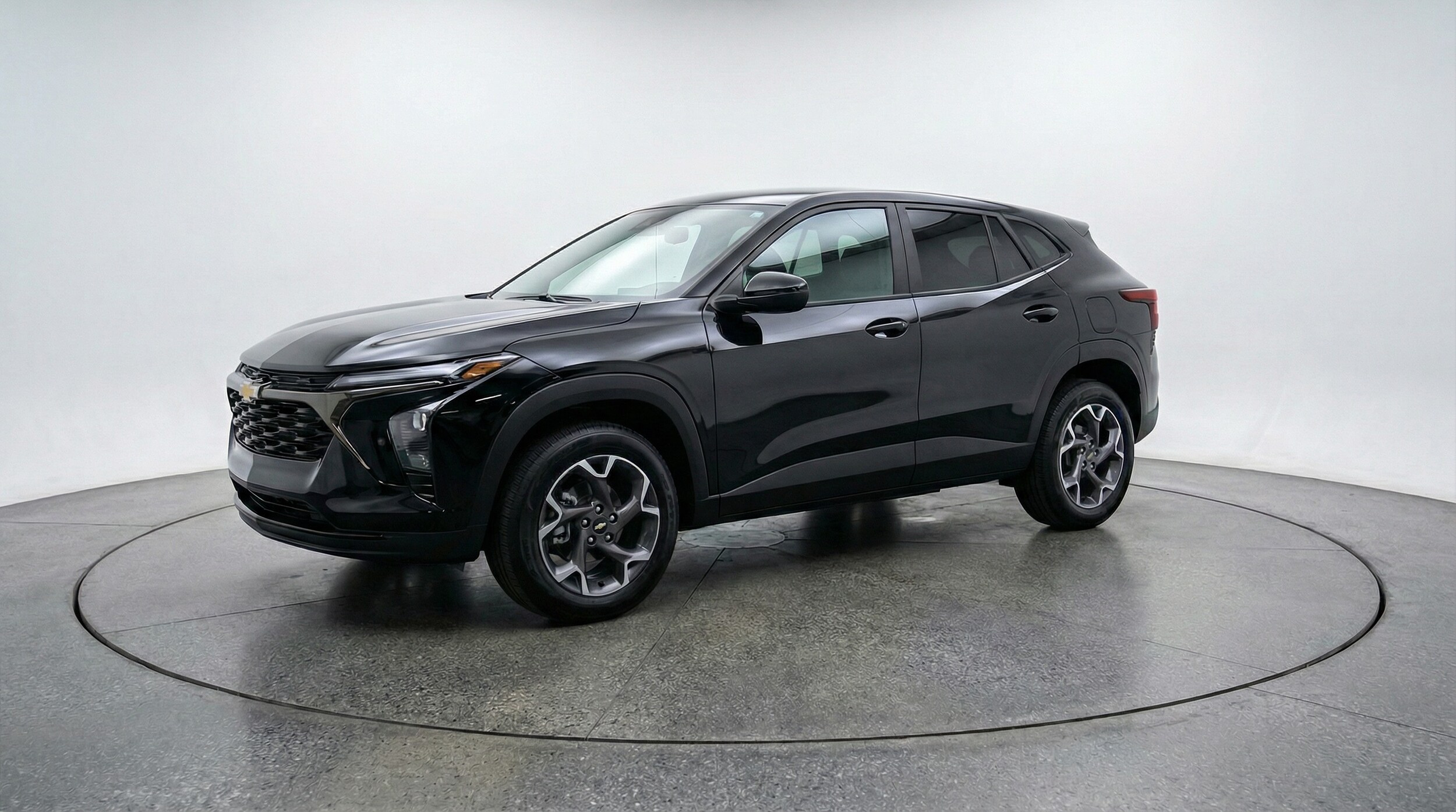 Thumbnail: 2025 Chevrolet Trax - 3