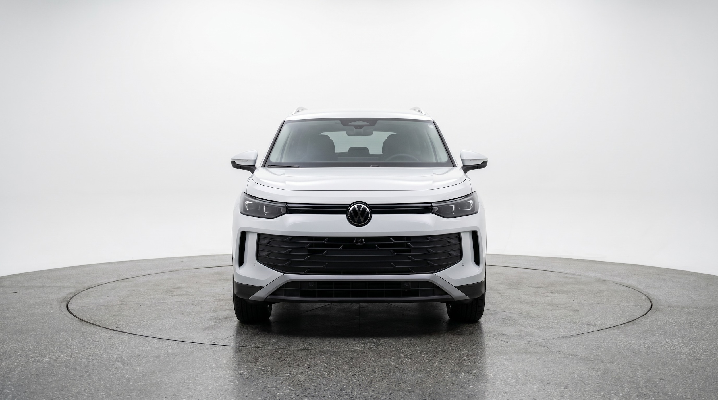 Thumbnail: 2026 Volkswagen Tiguan - 2
