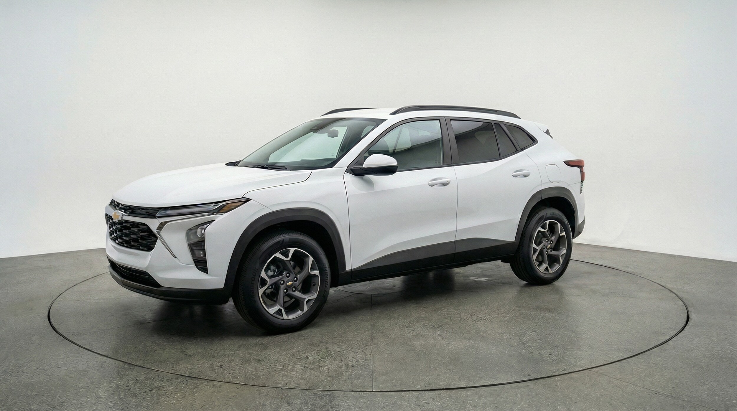 Thumbnail: 2025 Chevrolet Trax - 3