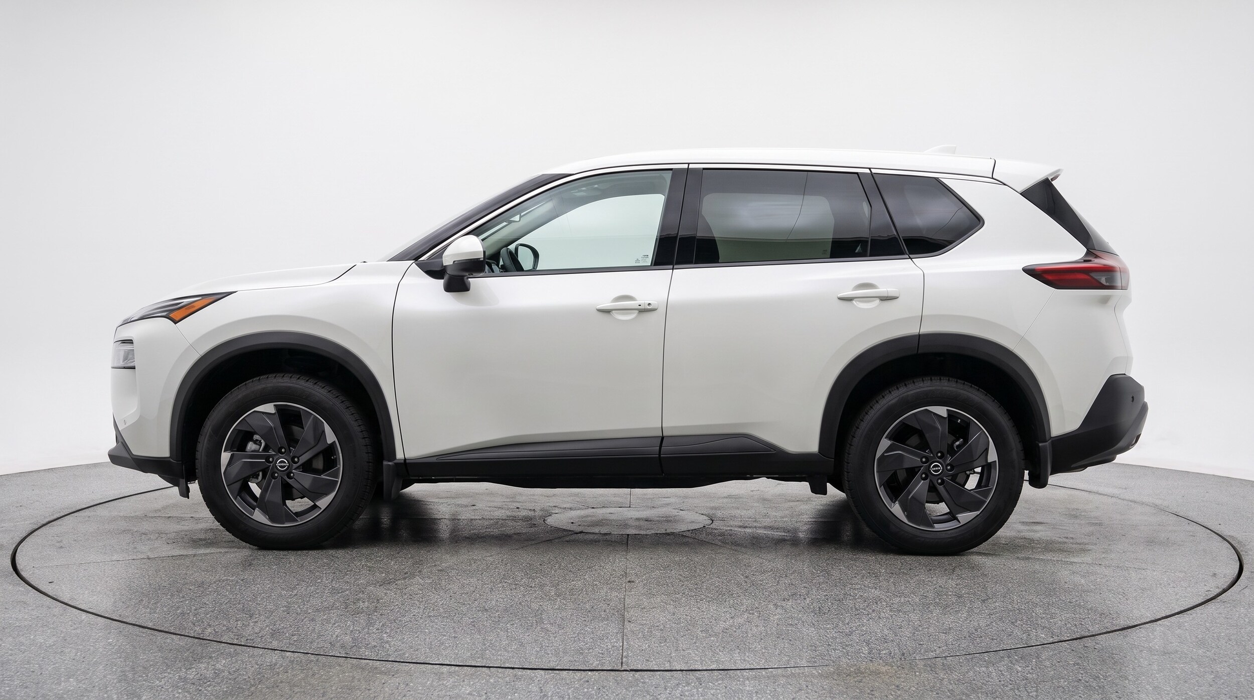 Thumbnail: 2025 Nissan Rogue - 4