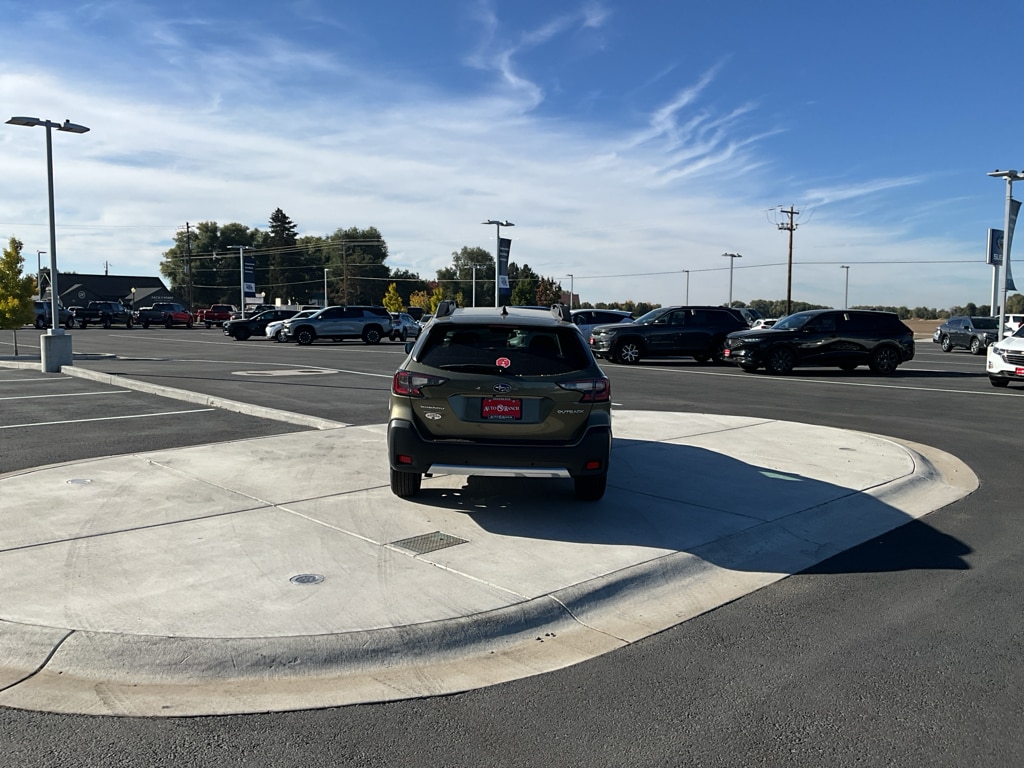 New 2025 Subaru Outback Limited SUV