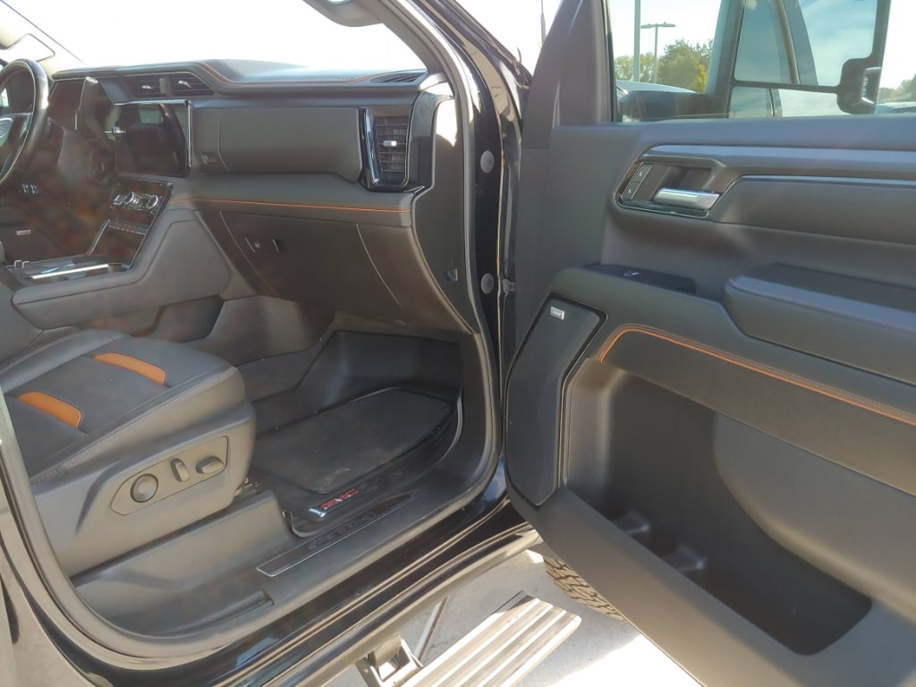 Used 2024 GMC Sierra 2500 HD AT4 Truck Crew Cab