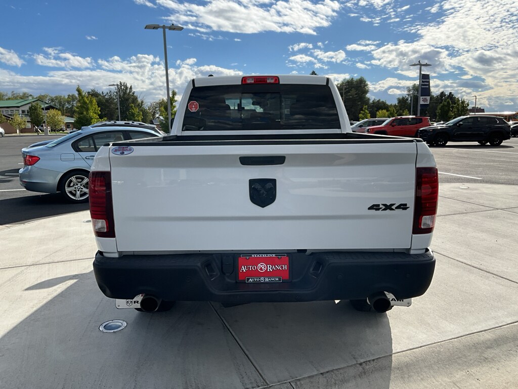 2019 Ram 1500 Classic Warlock photo 2