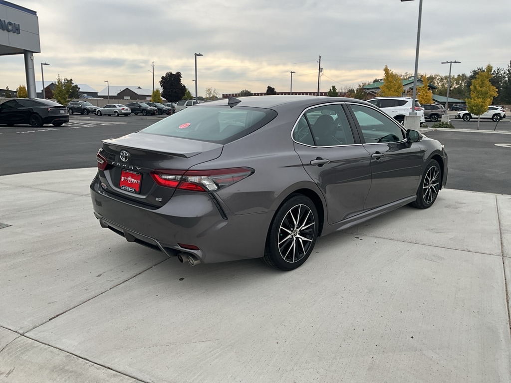 Used 2023 Toyota Camry SE Sedan