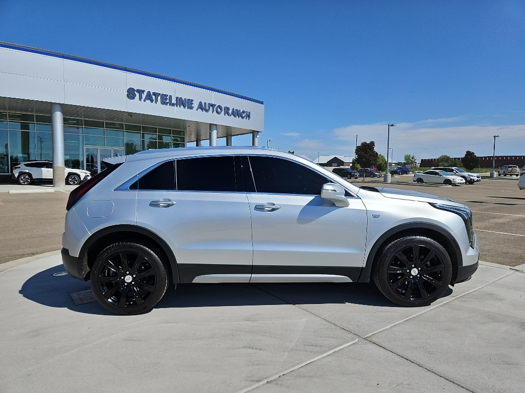 Used 2019 Cadillac XT4 Luxury with VIN 1GYFZDR47KF191570 for sale in Fruitland, ID