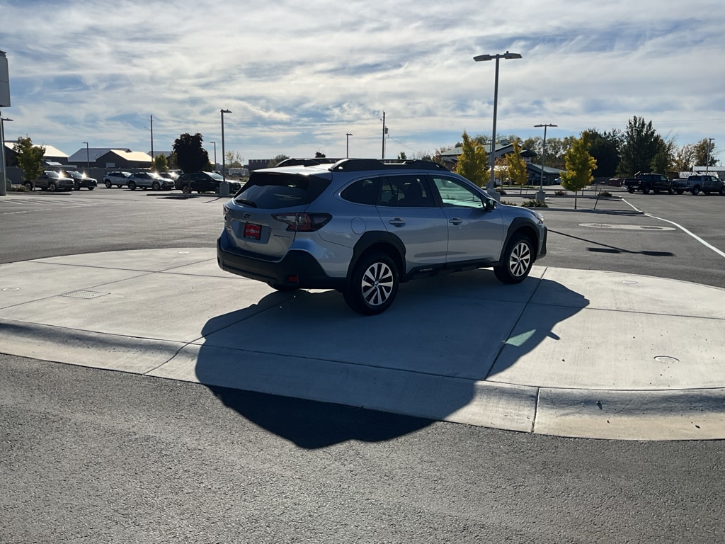 New 2025 Subaru Outback Premium SUV