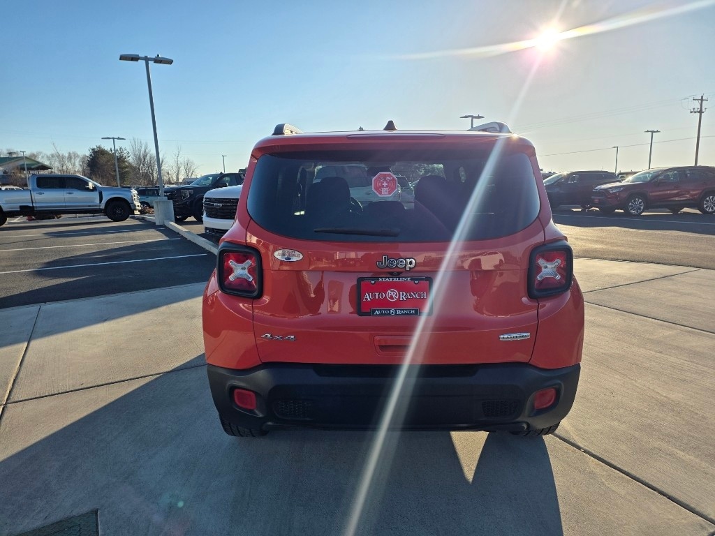 Used 2018 Jeep Renegade Latitude 4x4 SUV