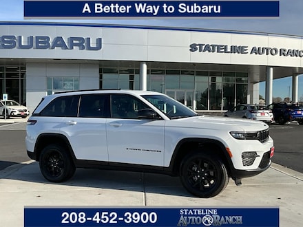 2025 Jeep Grand Cherokee Laredo SUV