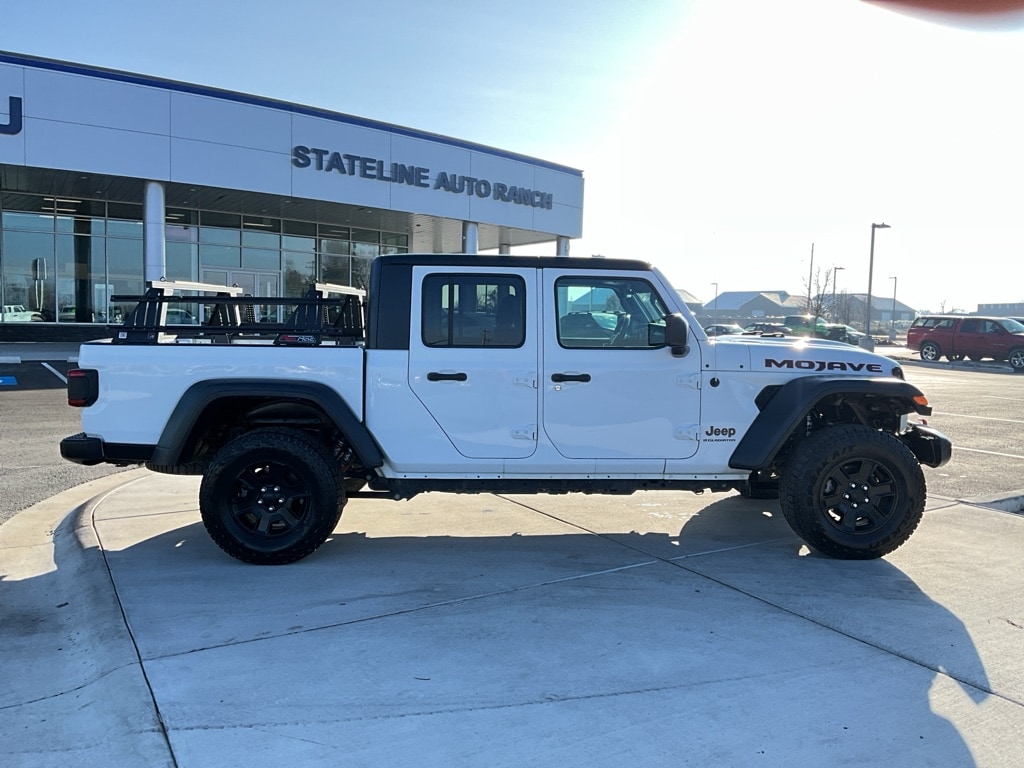 Used 2023 Jeep Gladiator Mojave Truck Crew Cab