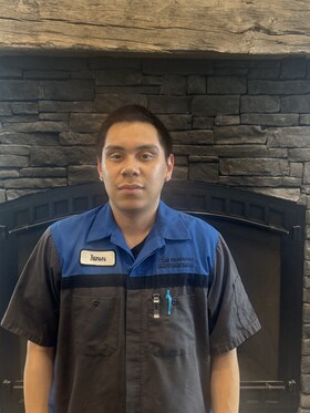 Staff member Ramses Molina from aeaac8470412